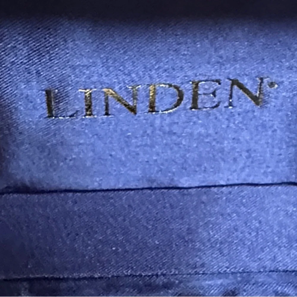 Linden Gold Logo on Navy Fabric